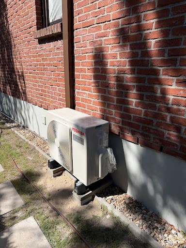 dedatec Klimatechnik – Wir bauen Ihre Klimaanlage in Berlin fachgerecht ein. — Kundenfoto